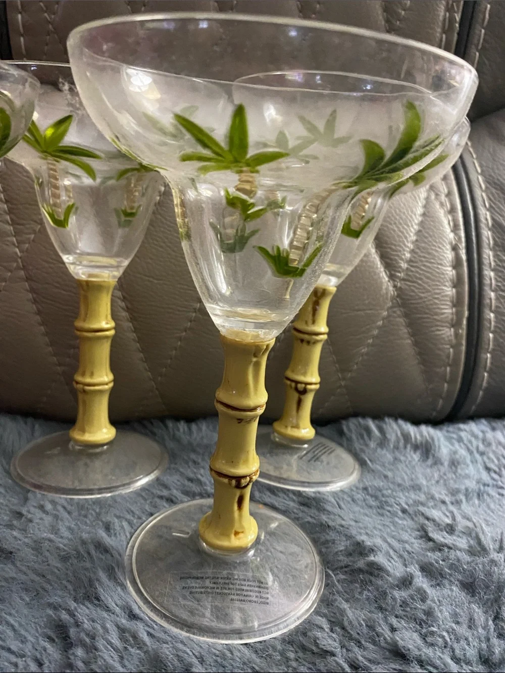 Elegant Bamboo-Style Stem Margarine i Glasses - Set with  a pink ice bucket